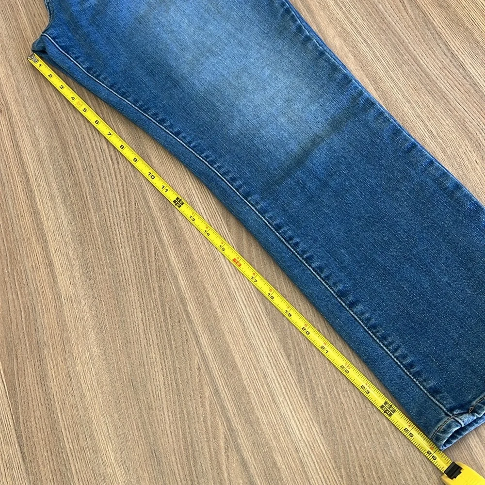 PAIGE Brigitte Boyfriend Jeans Size 31 - Picture 7 of 9